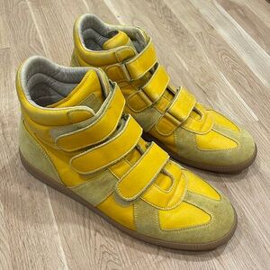 Maison Margiela Men’s Sneaker, Triple Strap High Top Yellow Size 42.5